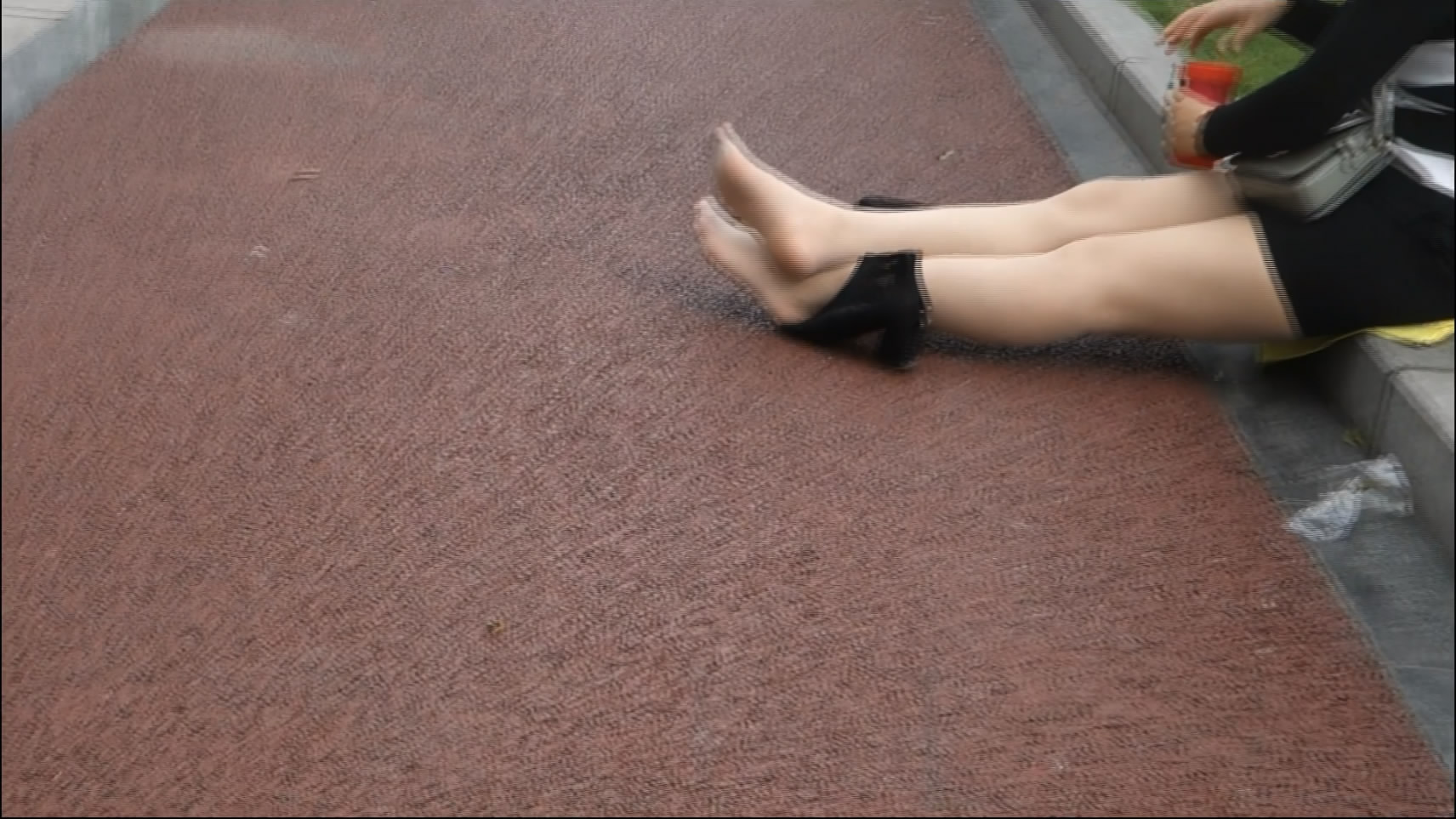 streetsnapnylon[][20181204 232931 9]